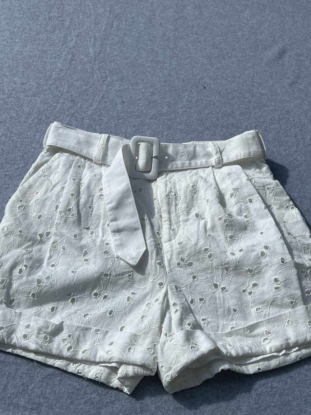 Ted Baker Women’s White Eyelet Belted High Rise Pleated Bermuda Shorts 3